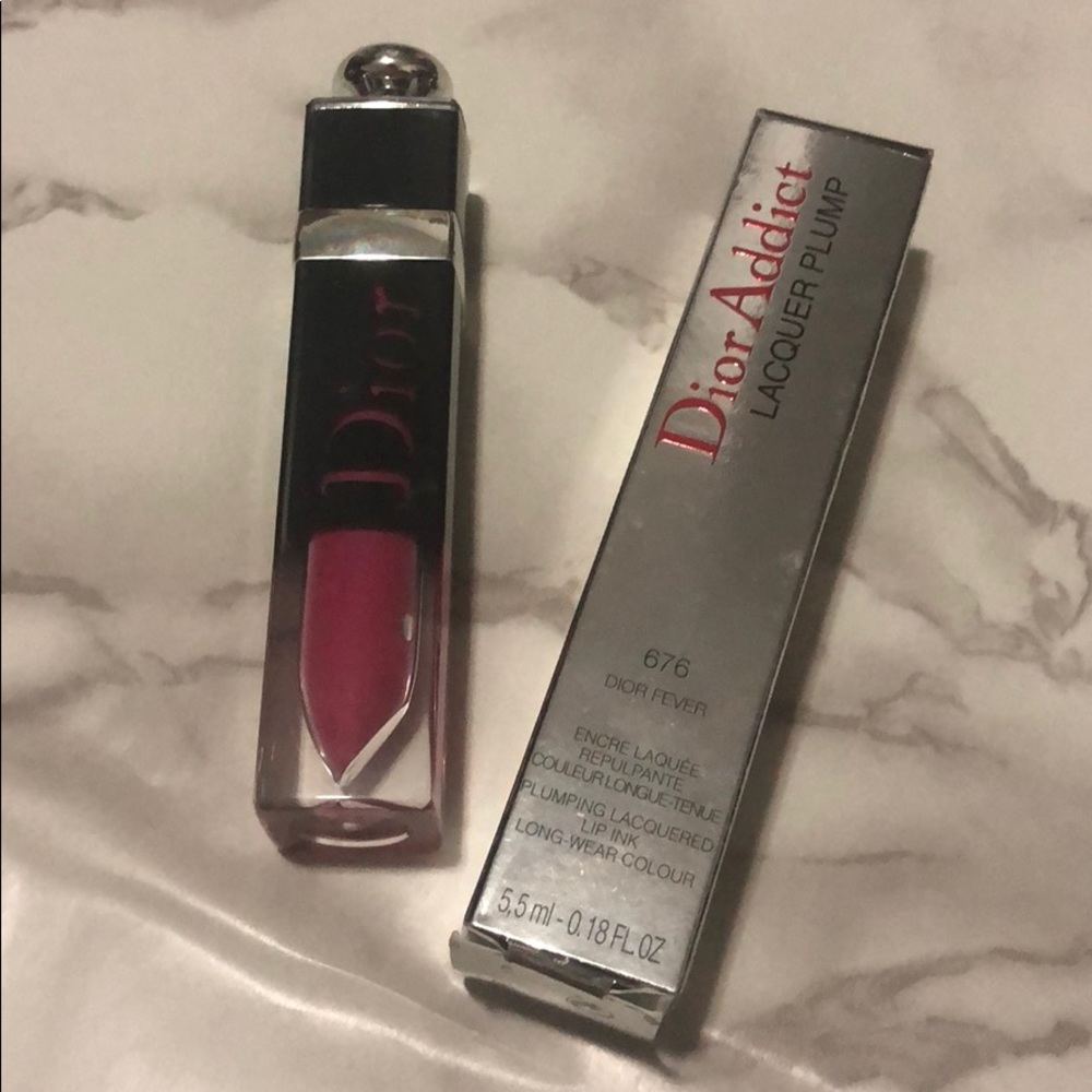 Dior Addict Lacquer Plump lip gloss 676 fever pink